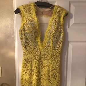 Jovani evening dress size 6 yellow